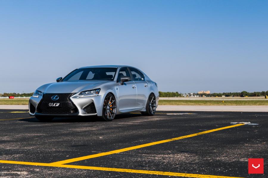  Lexus GS F on Vossen Wheels (VFS-10) 2017 года  (фото 12 из 21)